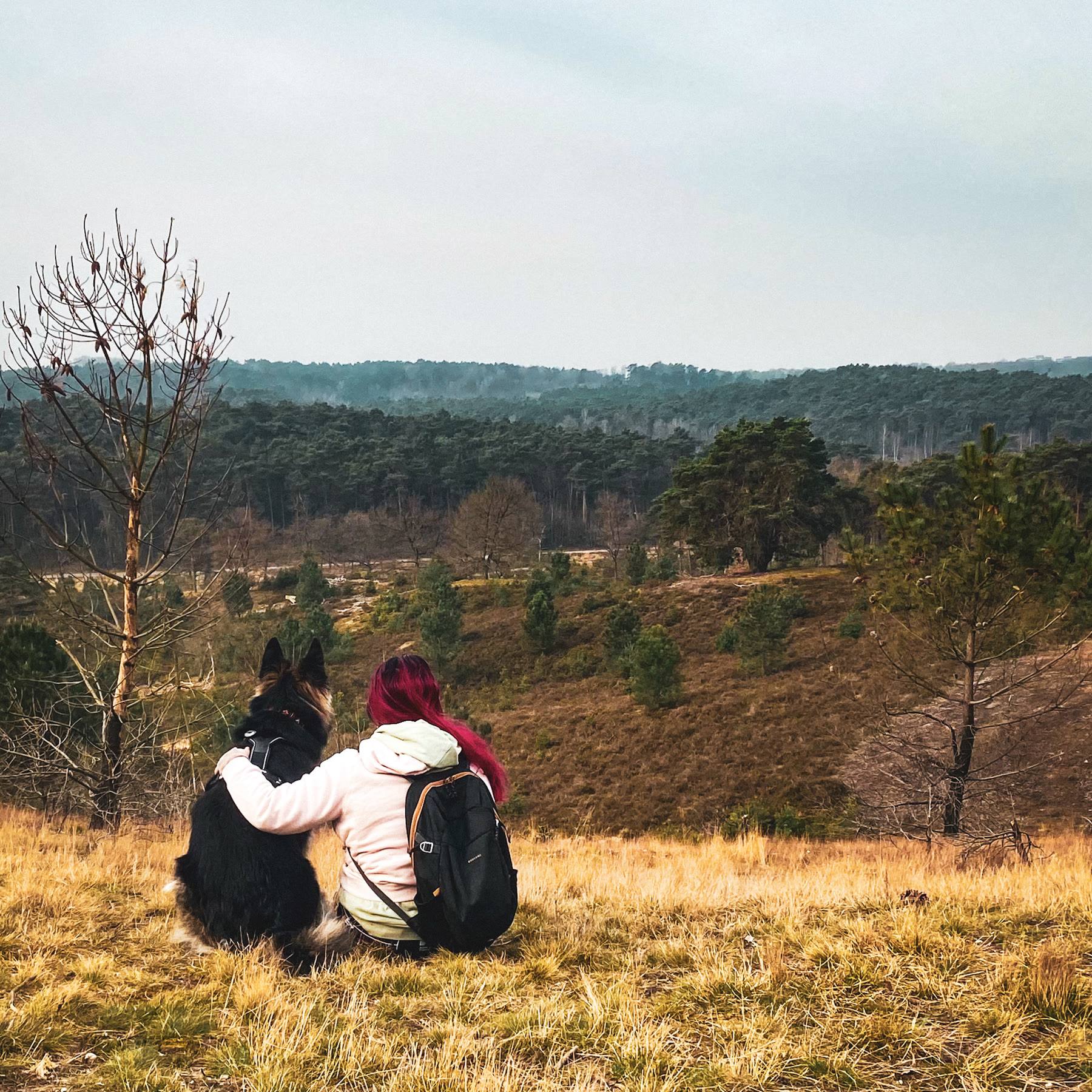 Melissa and Arya sitting together on the heath